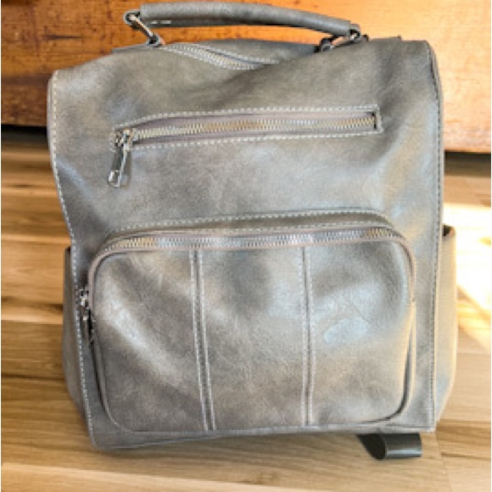 NEW-  Grey Faux Leather Purse bag